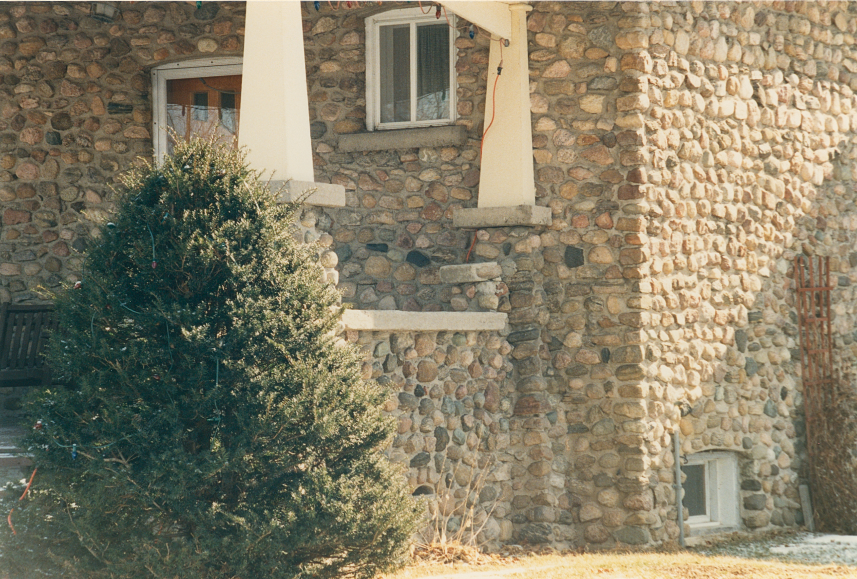 Fau-15 House off ON-48 Ontario 2